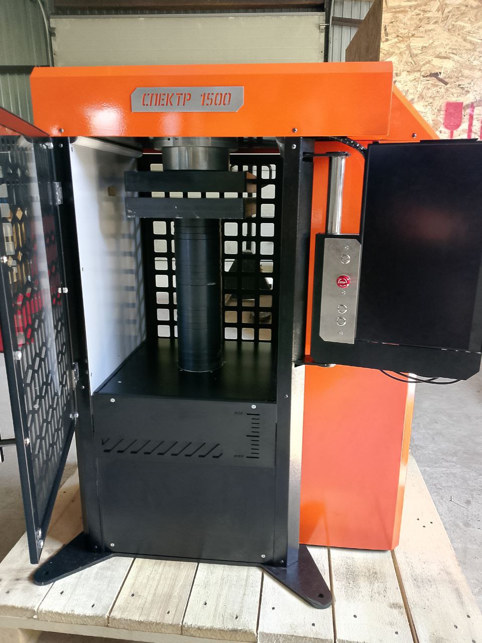 Пресс Спектр 1500 (20-1500кН) испытательный гидравлический 